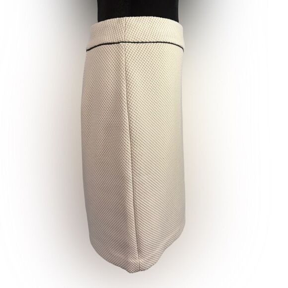 White House Black Market Tweed Lined Skirt (4) - Picture 2 of 6